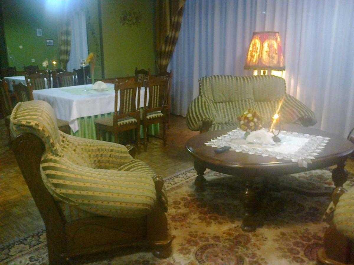 Zajazd Grodek Bujak Robert Naclegi I Restauracja Grodkow  エクステリア 写真